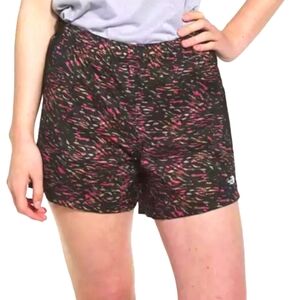 North FaceWomen's Elevation Shorts. NWT X-SMALL BLACK/RED